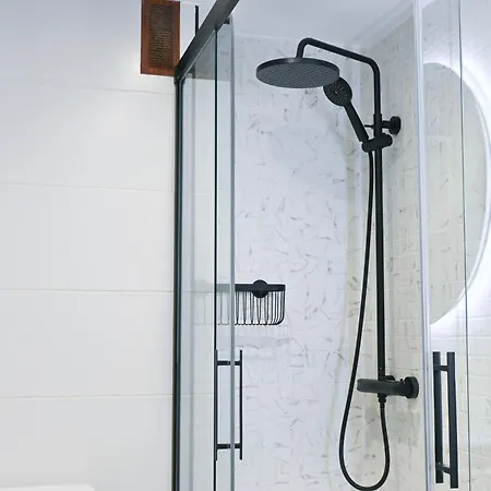 For You Rentals Acogedora Vivienda Temporal De 2 Dormitorios En Chamberi Eca10 Madrid Esterno foto